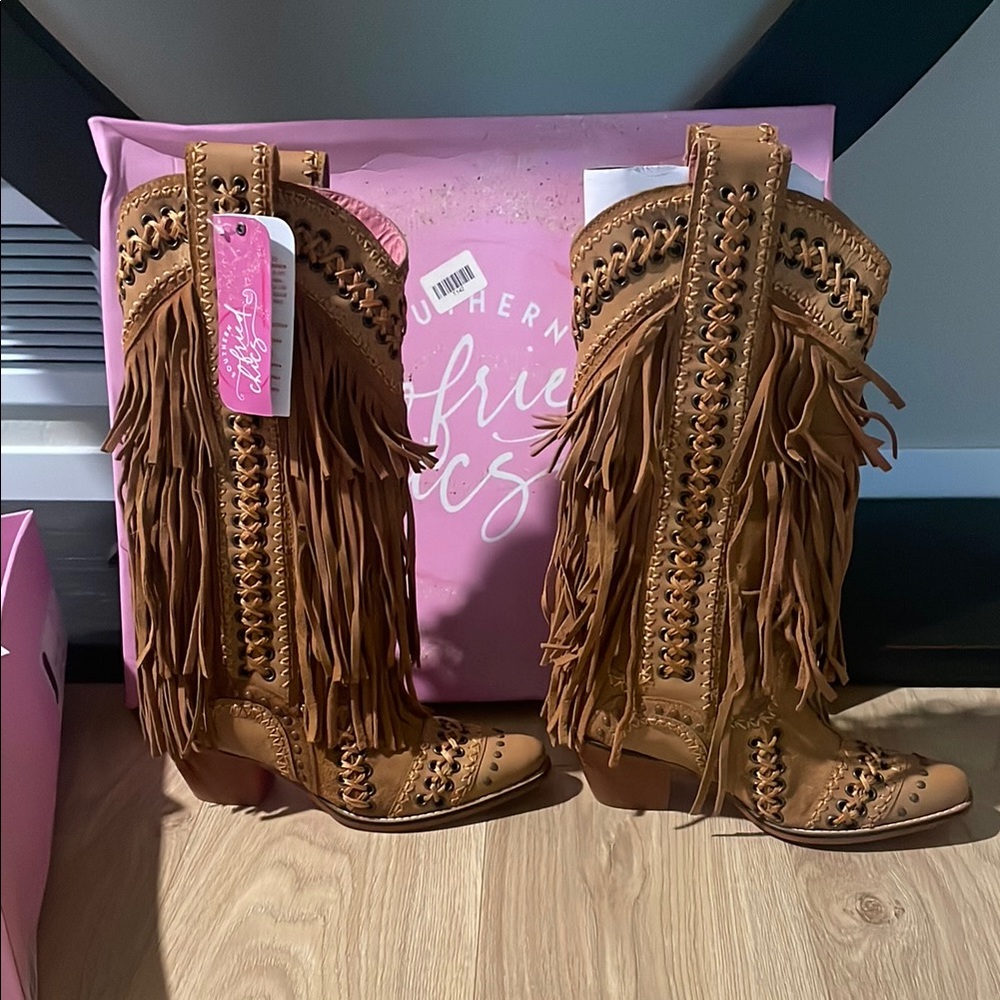 Tan Heeled Boots with Fringe and Western Style
